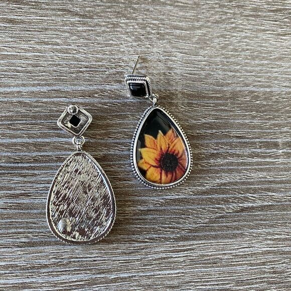 Bohemian flower earrings M129 - Picture 3 of 4